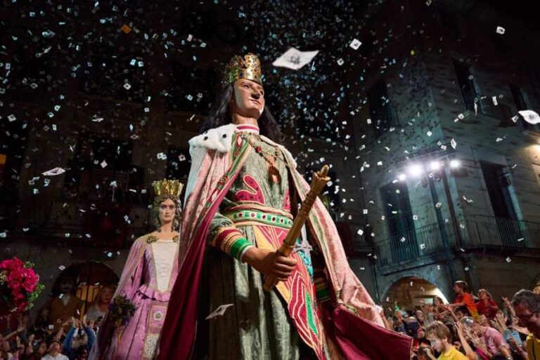 Un fin de semana de fiestas y leyendas en Girona