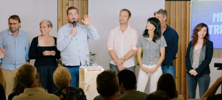 Ada Colau en refuerzo del Frente Popular francés