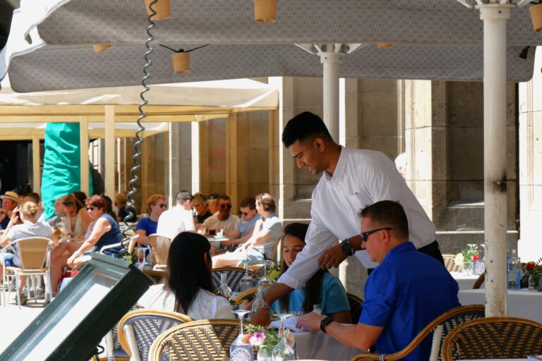 ¿Su empleador le llama durante sus vacaciones?  Se arriesga (muy) grande