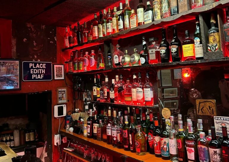 Le Pastis, refugio musical para franceses expatriados en Barcelona