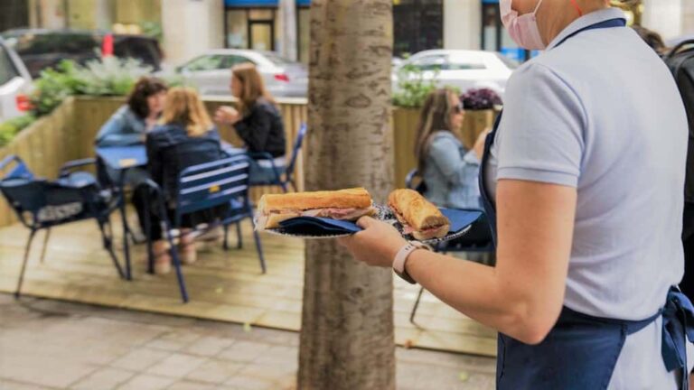 Los 5 trabajos inevitables para un expatriado francés en Barcelona