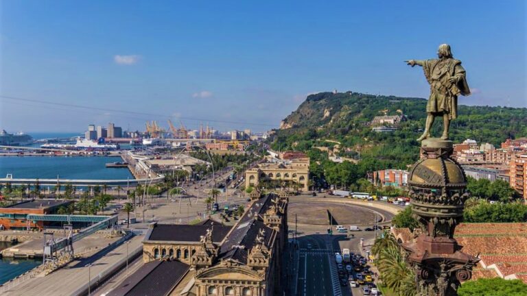 ¿Por qué Barcelona se llama Barcelona?