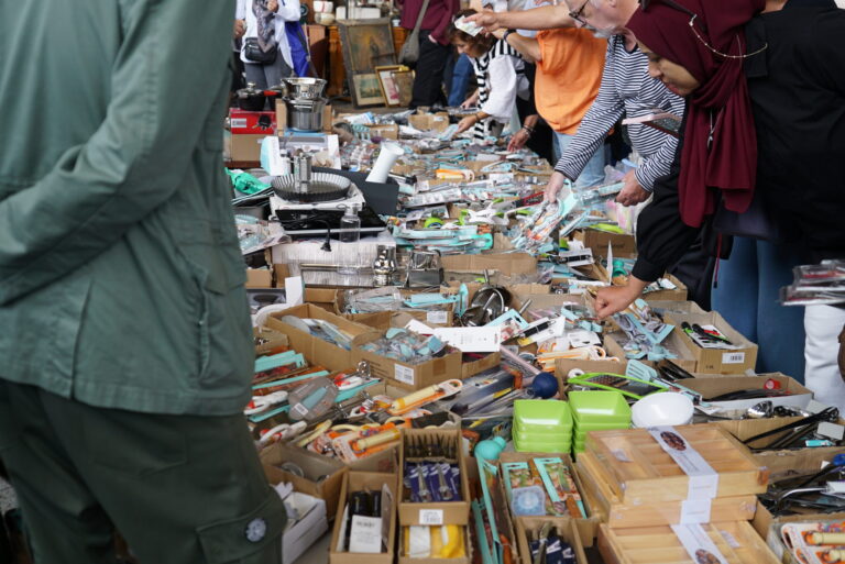 Encants, el antiguo bazar de Barcelona en la era de las redes sociales