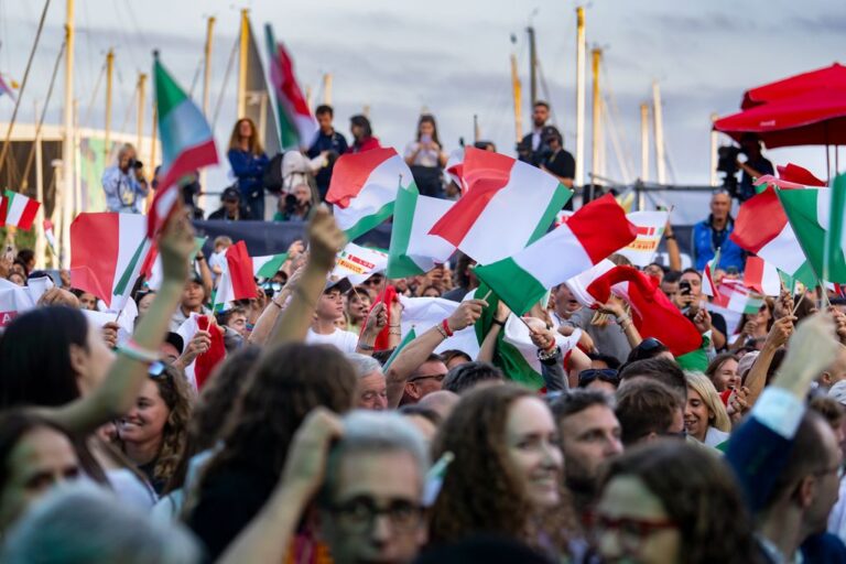 Barcelona, ​​la dolce vita elegida (también) por los italianos