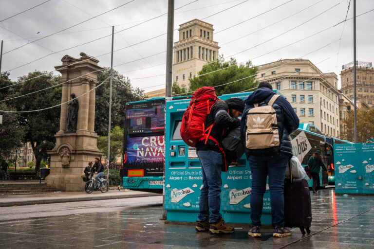 En España entra en vigor la ley “Gran Hermano” impuesta a los turistas