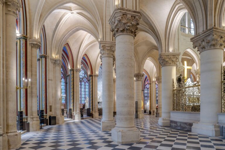 Por qué ningún líder español acudió a la reapertura de Notre-Dame de París