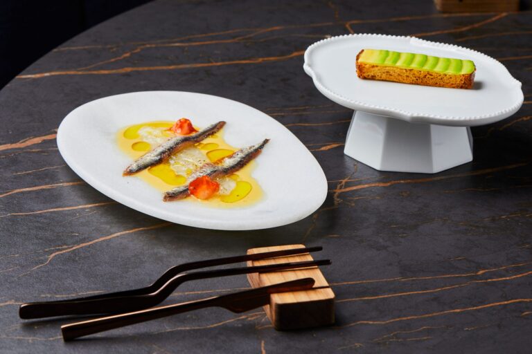 Dorado debajo del palacio: un lujoso Día de San Valentín en Amar Barcelona