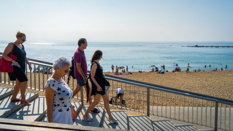 Wave de calor en Barcelona: Guía práctica para permanecer en el refrigerador
