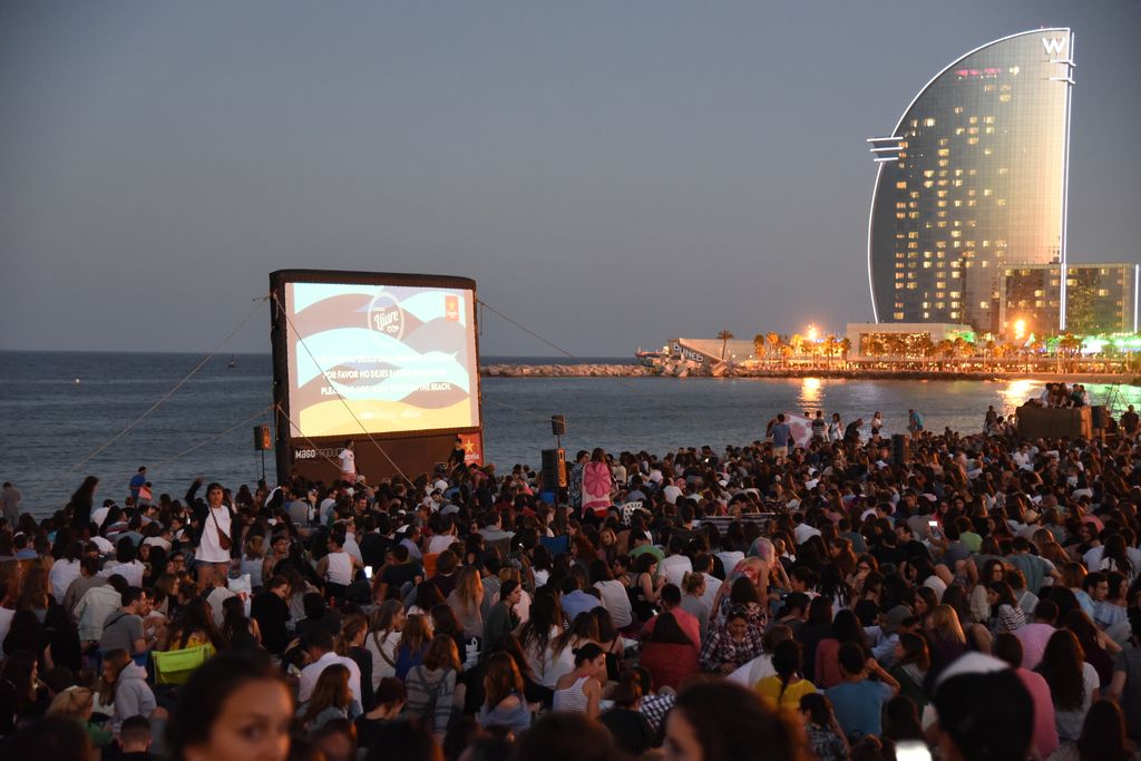 Salidas gratuitas de cine al aire libre en agosto en Barcelona