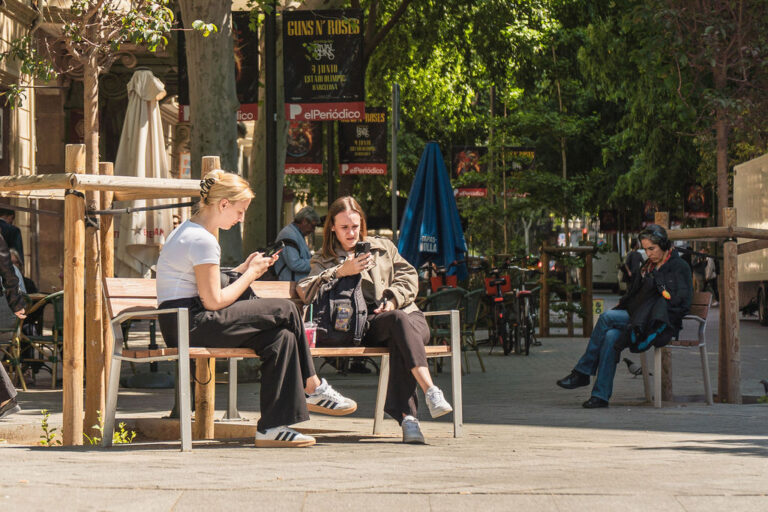 En Barcelona, detrás de las palmeras, el agotamiento