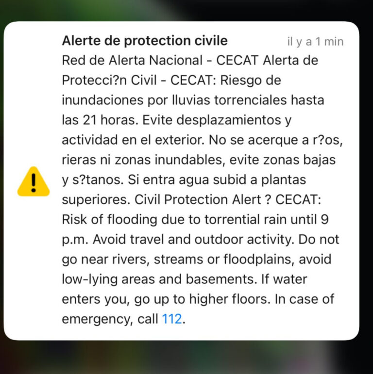 Plúas torrenciales en Cataluña: vigilancia roja en Barcelona