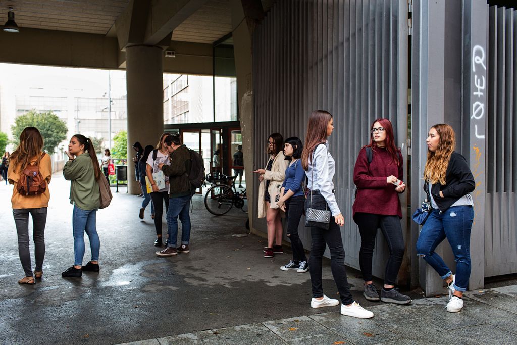 Grup duniversitaris tiene las puertas de