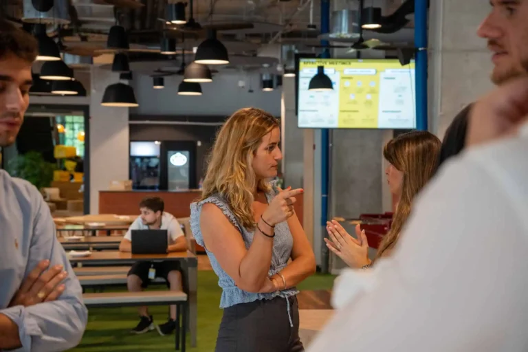 De una idea nacida entre franceses de Barcelona a la primera cumbre de inteligencia artificial