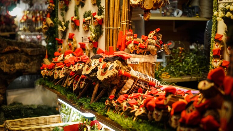 Barcelona arranca la Navidad: luces, espectáculos y mercadillos