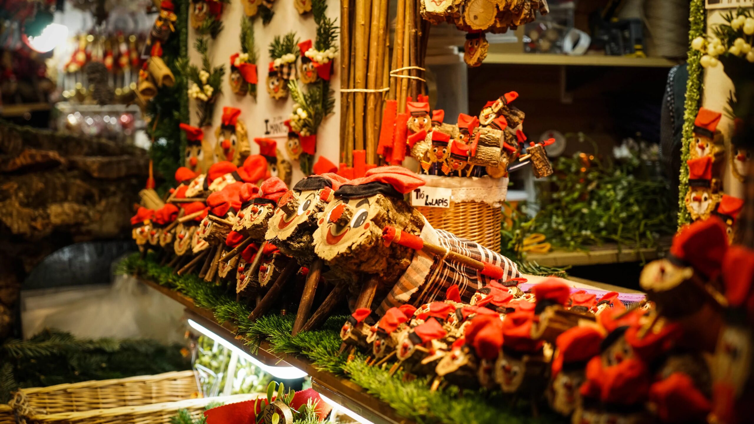 Adornos del mercado navideño Barcelona Foto Clementine Laurent Equinoccio 11 1