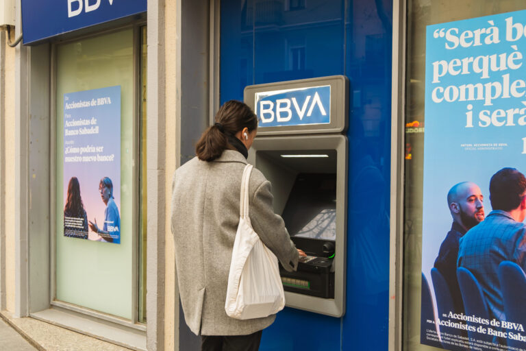 Barcelona: ¿qué salario se necesita realmente para vivir “bien”?