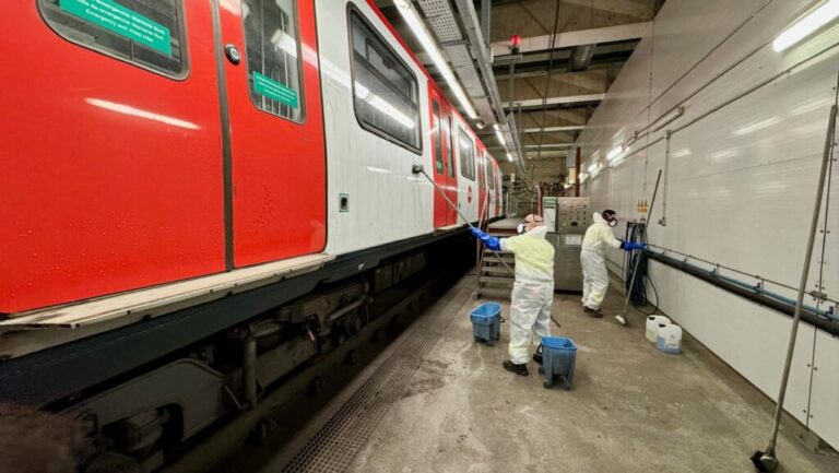 Etiquetas del metro de Barcelona: esta lacra que cuesta una fortuna a los usuarios