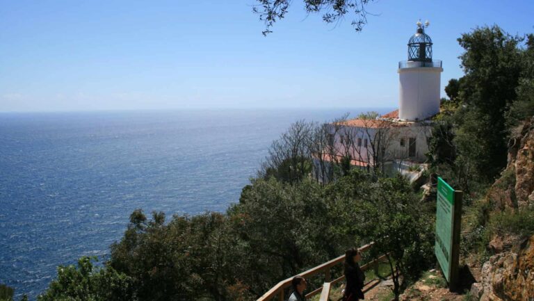Del faro al pueblo marinero: escapada a la Costa Brava