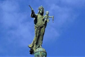Por qué el Día de la Madre no es la misma fecha en España que en Francia