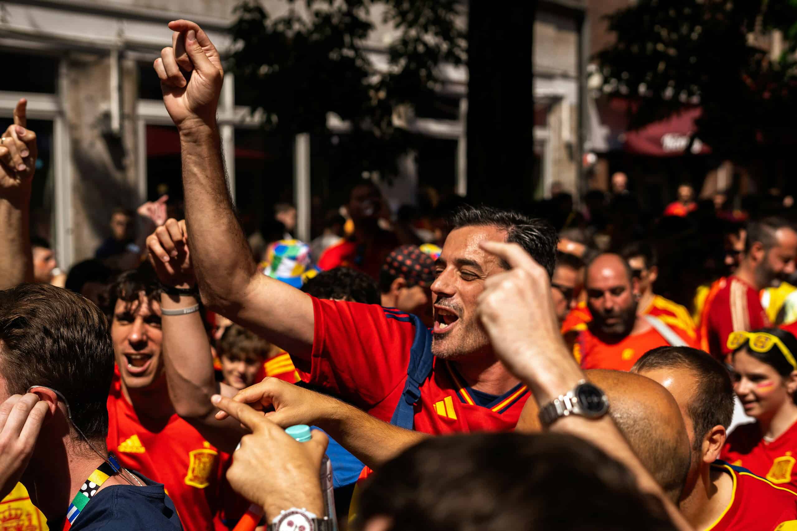 urtak hoti tItW13fbIpU unsplash escalado