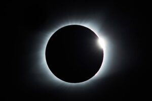 Eclipse en España: lo que veremos minuto a minuto