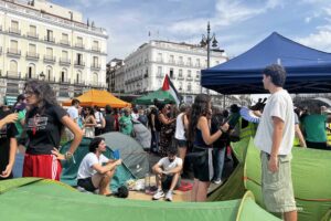 Campamentos en Madrid contra la crisis inmobiliaria: el gobierno bajo presión