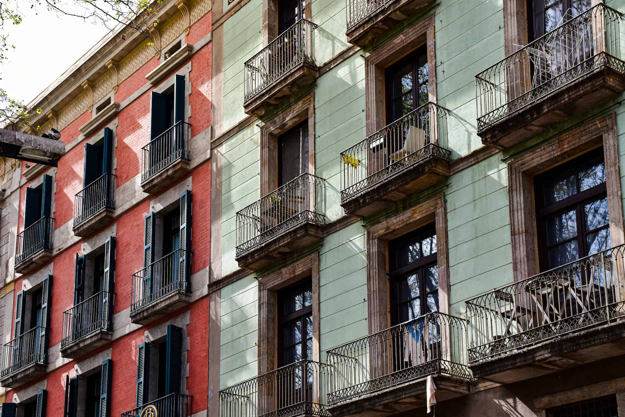 apartamentos barcelona unsplash
