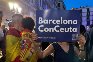 España: cientos de miles de manifestantes a favor de Ceuta y contra la inmigración ilegal